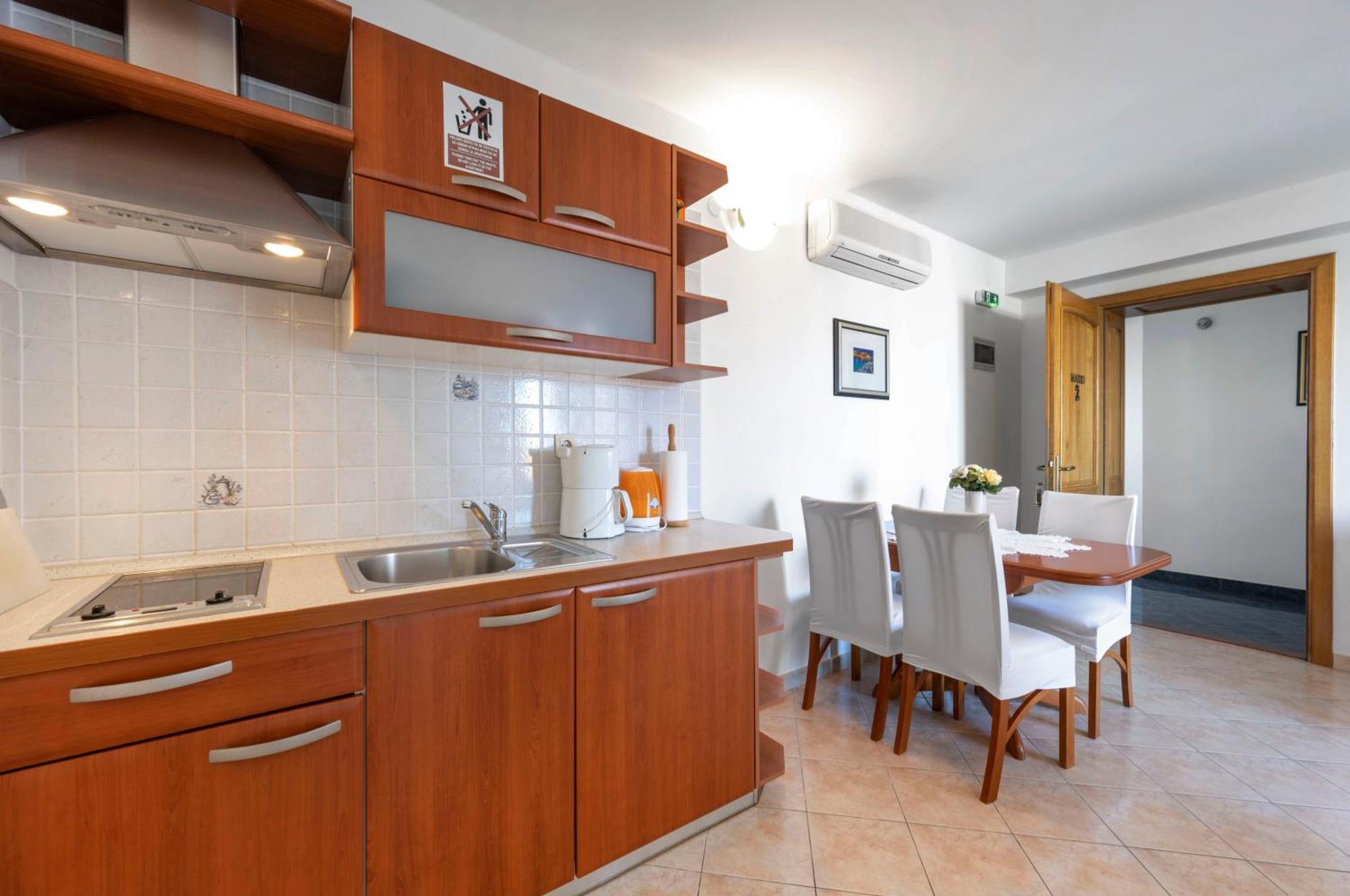 Apartmani Barun Шибеник Экстерьер фото